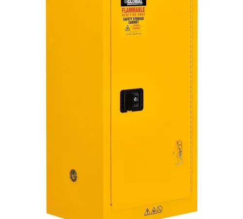 Global Industrial™ Flammable Cabinet, Self Close Single Door, 16 Gallon, 23"Wx18"Dx44"H