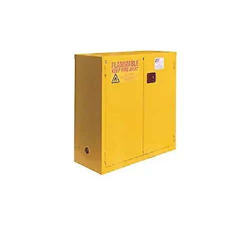 Global Industrial™ Flammable Cabinet, Self Close Double Door, 28 Gallon, 34"Wx18"Dx44"H
