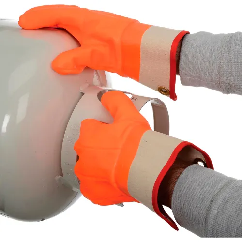 Ideal Warehouse Forklift Propane Cylinder Handling Gloves - 70-1030 Retracto-Glove - Image 3