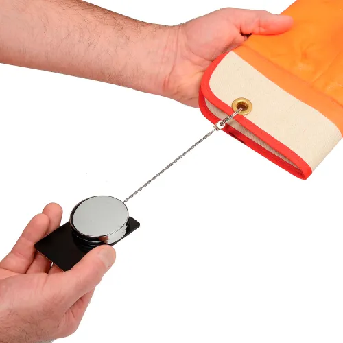 Ideal Warehouse Forklift Propane Cylinder Handling Gloves - 70-1030 Retracto-Glove - Image 4
