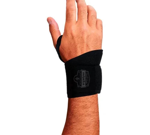 Ergodyne® ProFlex® 415 Wrist Wrap Support With Thumb Loop, One Size, Black