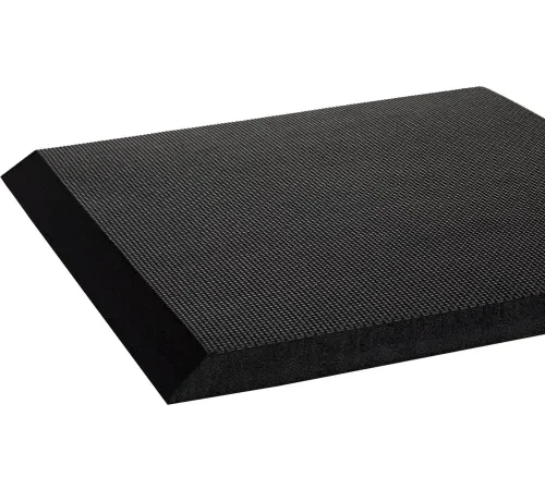 Crown Matting Technologies Para-Mount Nitrile Rubber Mat, 5/8" Thick, 2'W x 3'L Black
