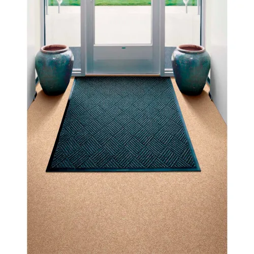 WaterHog® Diamondcord Entrance Mat 3/8" Thick 6' x 12.2' Charcoal
