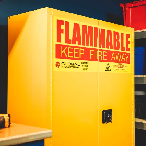 Global Industrial" Flammable Cabinet, Manual Close Double Door, 45 Gallon, 43"Wx18"Dx65"H - Image 2
