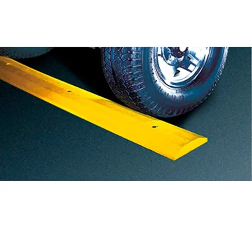 Checkers SB4S-SY Speed Bump, Plastic, Standard Yellow, 4 Feet, With Spikes
