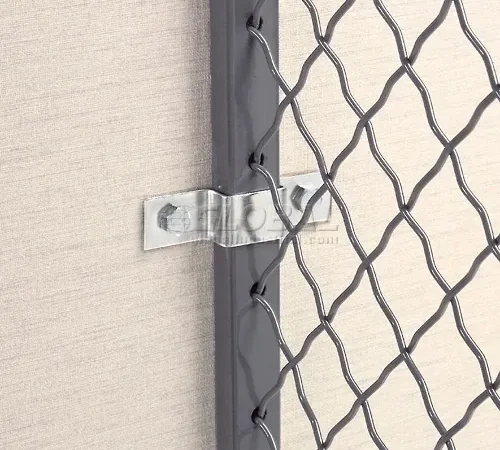 Global Industrial" Wall Clamp Kit (Contains 3 Wall Clips)