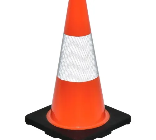Global Industrial" 18" Traffic Cone, Reflective, Black Base, 3 lbs