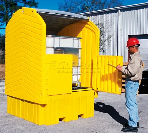 UltraTech Ultra-IBC Hard Top? 1161 with Drain