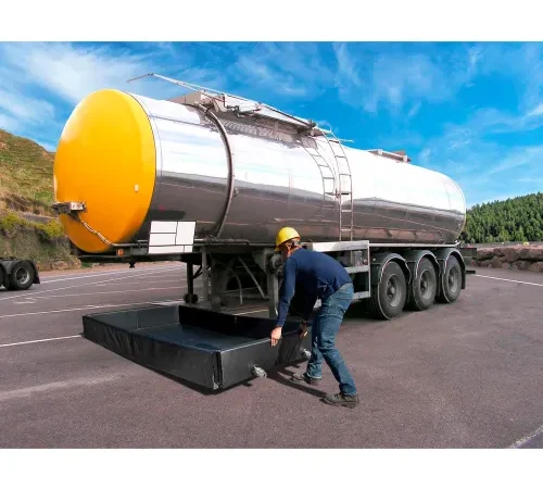 UltraTech Tanker Berm, 10' x 10', 40 oz PVC, Black