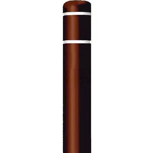 Brown pole with white bands