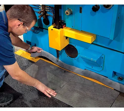 FyterTech Universal Sorbents, Roll, Perforated
