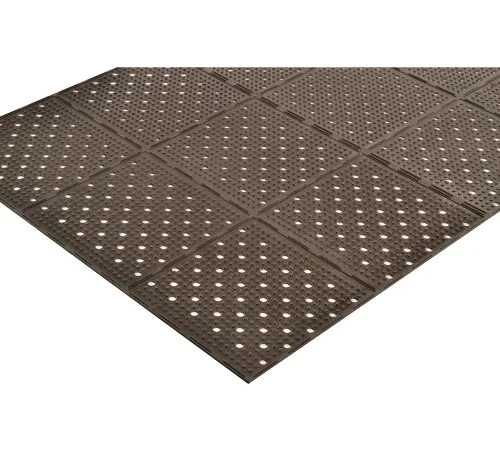 NoTrax® T23 Multi-Mat II" Drainage Mat 3/8" Thick 3' x 32' Black
