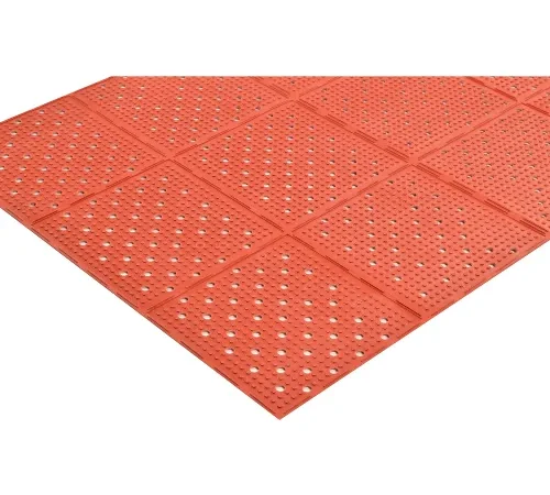 NoTrax® T23 Multi-Mat II" Drainage Mat 3/8" Thick 3' x 32' Red