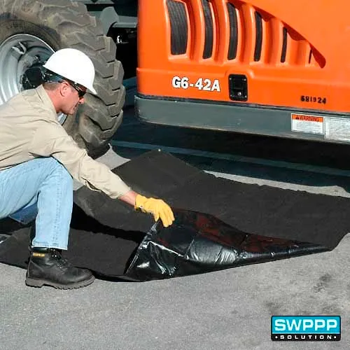 UltraTech 8305 Ultra-Absorbent Tarp, 5' x 5'