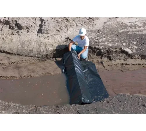 UltraTech Ultra-Silt Dike?, 84"L x 67"W x 10-1/2"H, Black