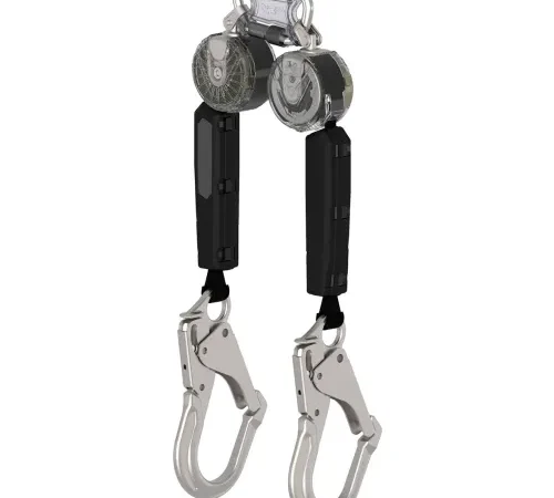 Double retractable safety lanyard with hooks