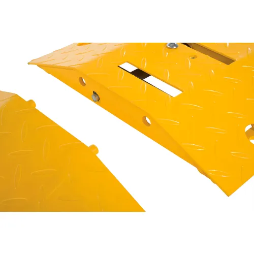 Vestil" Traffic Spiked Speed Bump End Caps, 15-1/4"L x 10-5/8"W x 2"H, Yellow - Image 4