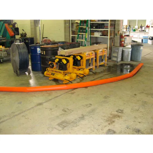 Husky Portable Containment 50 Foot Water Dike, 22 oz. Vinyl, Orange - HWD-650v22-ORG - Image 2